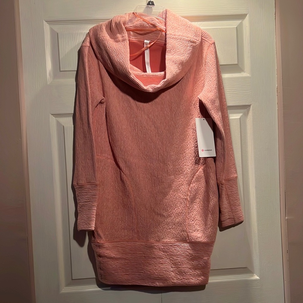 NWT Lululemon Along the Way Dress Size Small